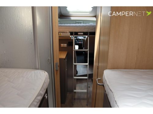 LMC Tourer Lift 730 165HP | Single beds | Separate shower | Pop-top roof | Bike rack | Solar panel | Bearlock | Roof air conditioning | Awning | photo: 20