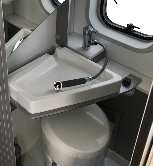 Adria 640 SLX # AUTOMATIC # SINGLE BEDS# photo: 17