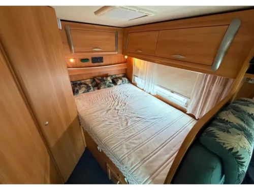 Chausson Flash 02 NL Wohnmobil ( NAP ) Foto: 7