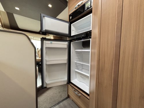 ADRIA MATRIX M 670SL photo: 6