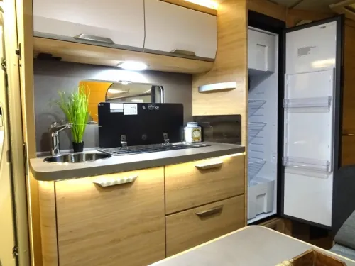 Knaus Sudwind Black Selection 500 QDK 50j witoma special package photo: 9