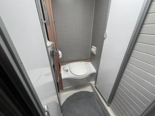 B&uuml;rstner Solano T 615  Foto: 16