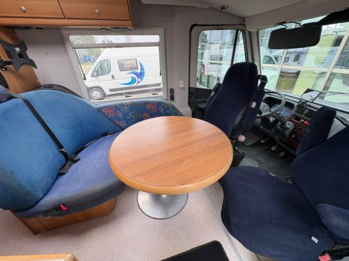 Knaus Travel-Liner 640 Airco, Festbett, Hubbett Foto: 10