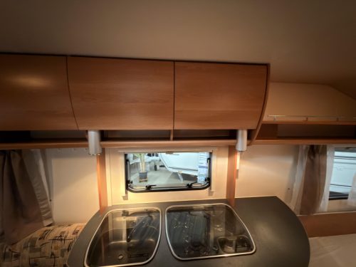 Kip Sky line Special 47 TDB +awning+mover+awning photo: 8