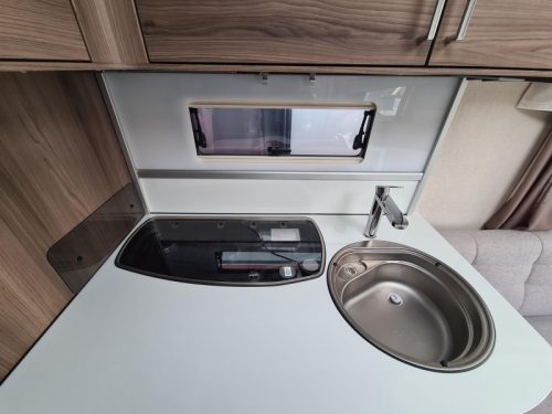 Kabe Ametist 560 GLE B2 photo: 10