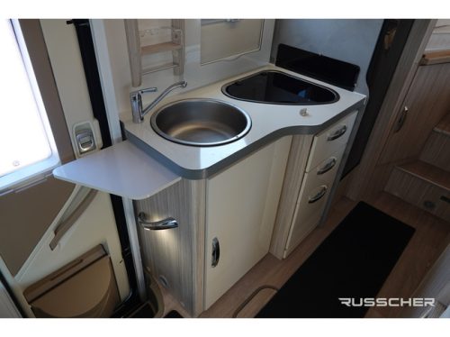 Elnagh T-LOFT 529 140Pk 5-Person Level System | Roof Air Conditioner | VAT camper photo: 8