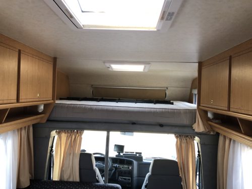 Dethleffs A5830 5 berth starter Motorhome photo: 25