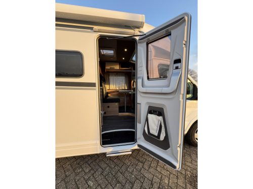 Weinsberg CaraLoft 650 MEG Many options ready to drive! photo: 8