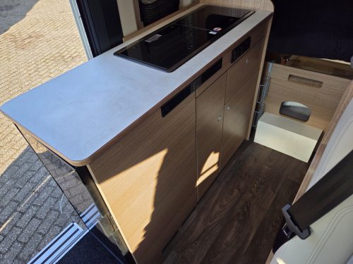 Carado V640 160hp 2019 single beds photo: 15