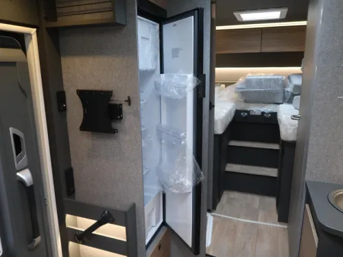 Dethleffs Trend 7057 EBL FACE TO FACE AUTOMAAT Foto: 12