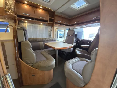 Carthago Chic C-Line I 4.8 3 Ltr Automaat 2015 Foto: 8