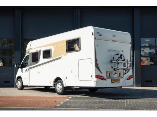 Carado T447 with drop-down bed photo: 7