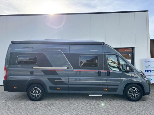 Adria Twin Sports 640 SGX Techo elevable + Autom 180 CV 43H foto: 4