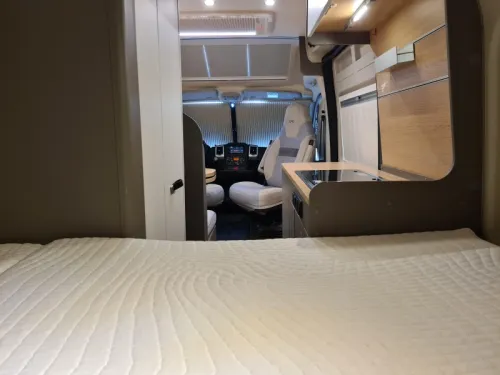 LMC Innovan 600 Skyroof - mid-Sept/Oct photo: 17