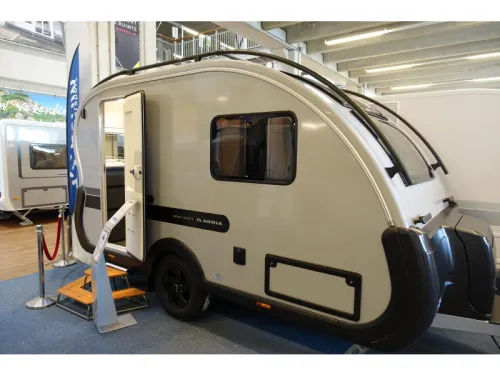 Adria Action Sport 391 LH 'Off-road' und komplett Foto: 2