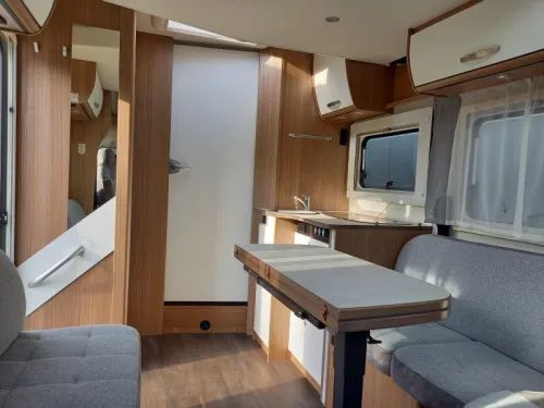 Carado T 459 - 160hp - &acirc;&not; 3,000 discount photo: 1