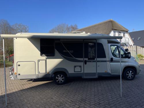 B&uuml;rstner Nexxo T 685 photo: 17
