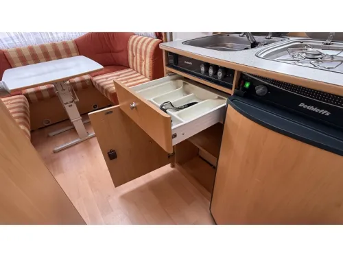 Dethleffs Summer Edition 430 DB lit fixe banquette en U toilette photo : 9