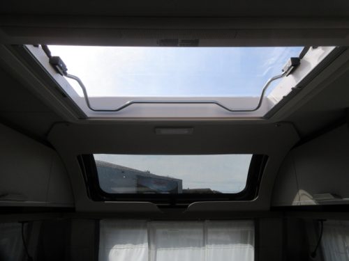Knaus Sport E-Power Selection 500 UF SEHR GEPFLEGT Foto: 12