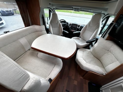Carthago Chic C-Line I 4.2 Querbetten/2015/Euro-5/6.7M Foto: 9