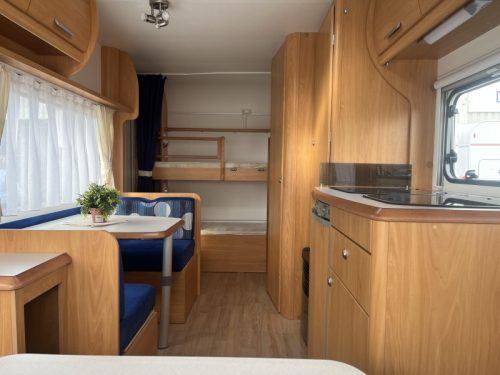 Chateau Calypso 480 KMD Bunk bed - Awning photo: 3