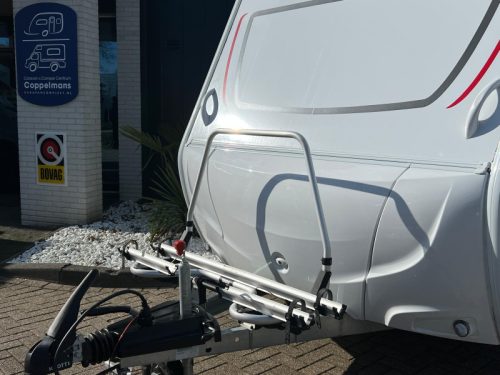B&uuml;rstner Premio Life 425 TS mover, awning, awning  photo: 18