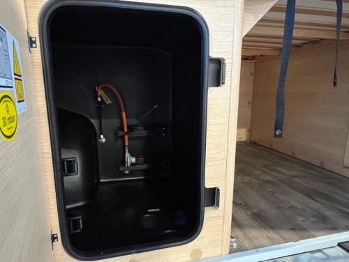 LMC Modell 27 Innovan Pure 640 Foto: 29