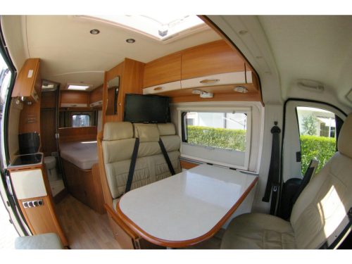 Rapido V56 French bed, 2x Swivel seats photo: 9