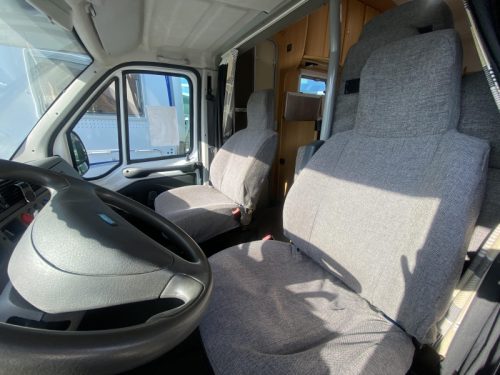Dethleffs Globetrotter 6 BERTH With bunk bed &amp;XXL garage  photo: 21