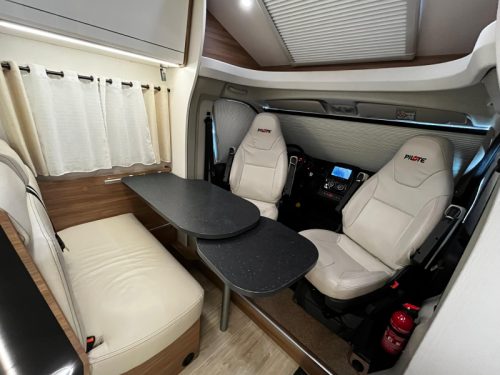 Autocaravana Pilote P 650 GJ Camper, camas individuales bajas foto: 4