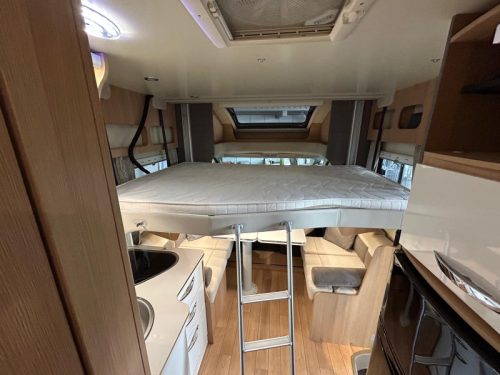 McLouis Sovereign 481 G Queensbed photo: 2