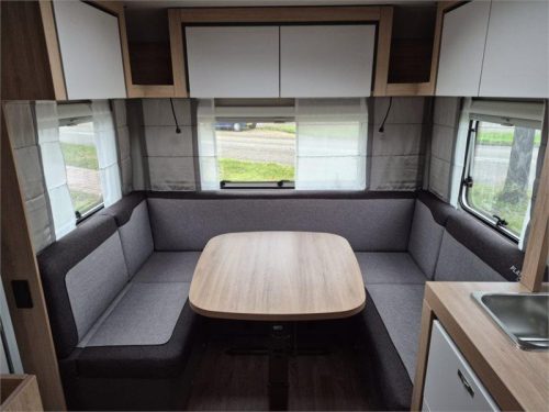 Knaus Sport Platinum 450 FU Foto: 2