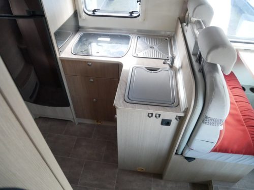 B&uuml;rstner Ixeo Time 710 IT, Transverse bed, Pop-top roof, XL Garage photo: 12