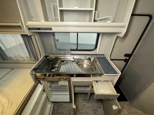 Beyerland Sprinter 430 TM photo: 6