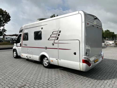 Hymer Tramp 664 SL Transverse bed/XXL garage/2007 photo: 3