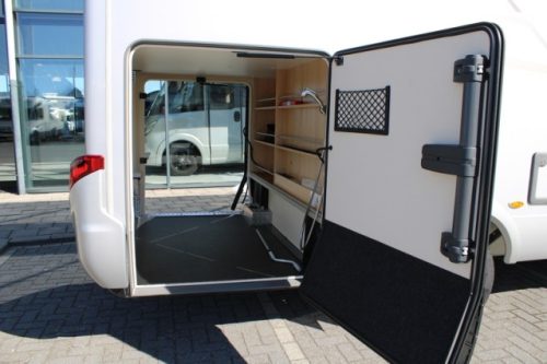 Camping-car Hymer B MC I 680 &eacute;quip&eacute; du puissant Mercedes 9 G Tronic 170 ch AUTOMATIQUE lits jumeaux + lit pavillon (56  photo : 15
