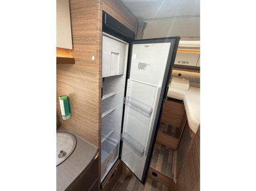 Weinsberg 600MEG Pepper 9-T Automaat Einzelbetten Seitz Markise LED Foto: 16