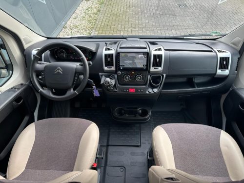 B&uuml;rstner Nexxo Van T 690 G - Slim and luxurious photo: 7