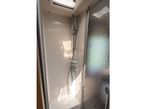 LMC Tourer Lift H 720 Teilintegriert| Automatik | 2x Klimaanlage | Markise | R&uuml;ckfahrkamera Foto: 11