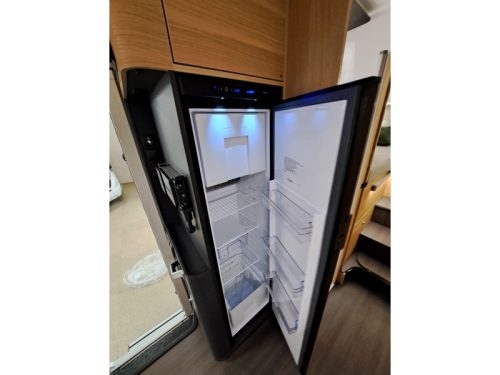Adria Coral Plus 670 DL Foto: 9