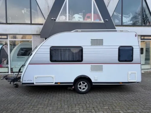 Kip Isa White 41 TCB Mit Rangierhilfe Und Markise Foto: 2