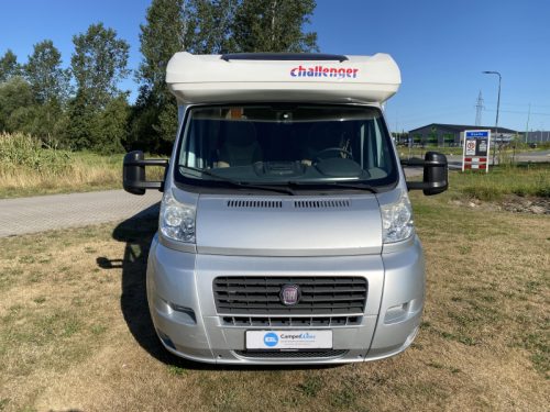 Challenger Mageo 118 large double bed  photo: 19