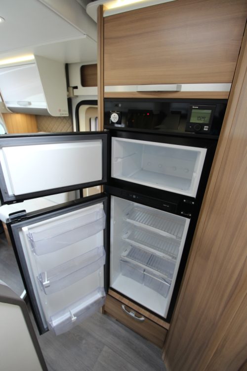 Adria Matrix Axess 670 SL photo: 9