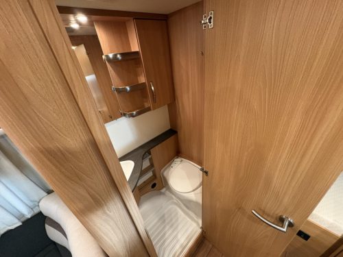 Knaus Sudwind Silver Selection 420 QD Markise - Fahrradtr&auml;ger Foto: 13