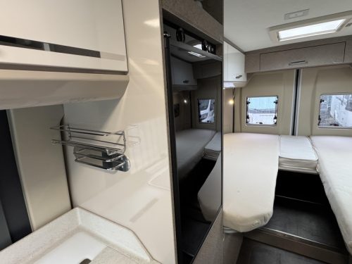 Karmann Davis 620 single beds automatic !! photo: 21