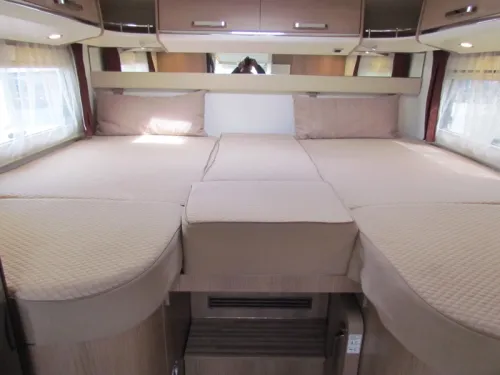 Malibu I 441 LE L/H-Bett, Automatik Foto: 2