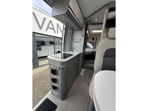 Adria Twin 640 SLX 150 hp solar panel photo: 10