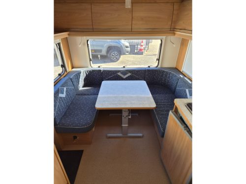 B&uuml;rstner Ventana 460 TS Mover-Awning with front wall photo: 4