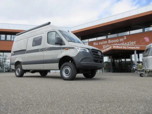Hymer Grand Canyon S 600 4X4 AUTOMAAT 190 PK Foto: 10