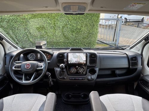 Weinsberg CaraCompact Pepper Edition 600 MEG 140 pk Automaat 9-Traps Euro 6 Fiat Ducato 8 **Enkele bedden/Fietsendrager/Satelliet/Smart TV photo: 6